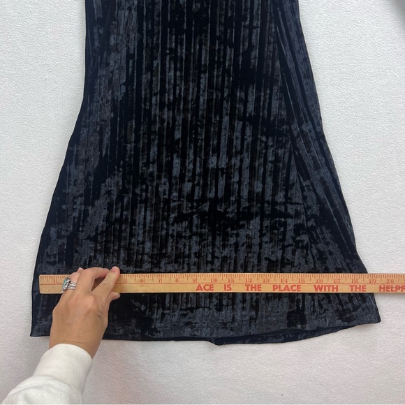 Free People Star Sign Crinkle Velvet Pleated Wide Leg Flare Pants Size S Black - Picture 6 of 9